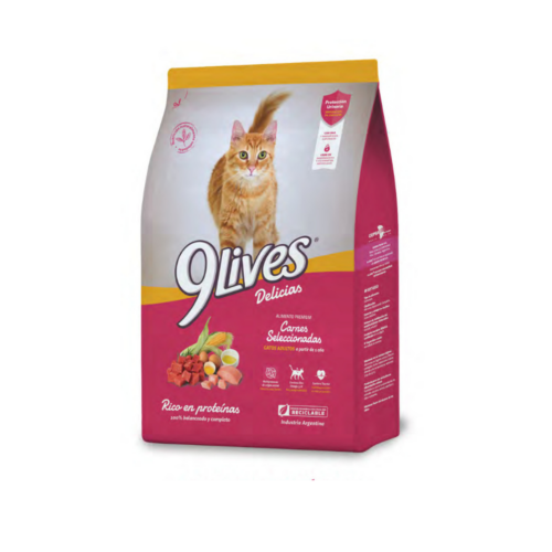 9 LIVES GATO CARNE 15KG
